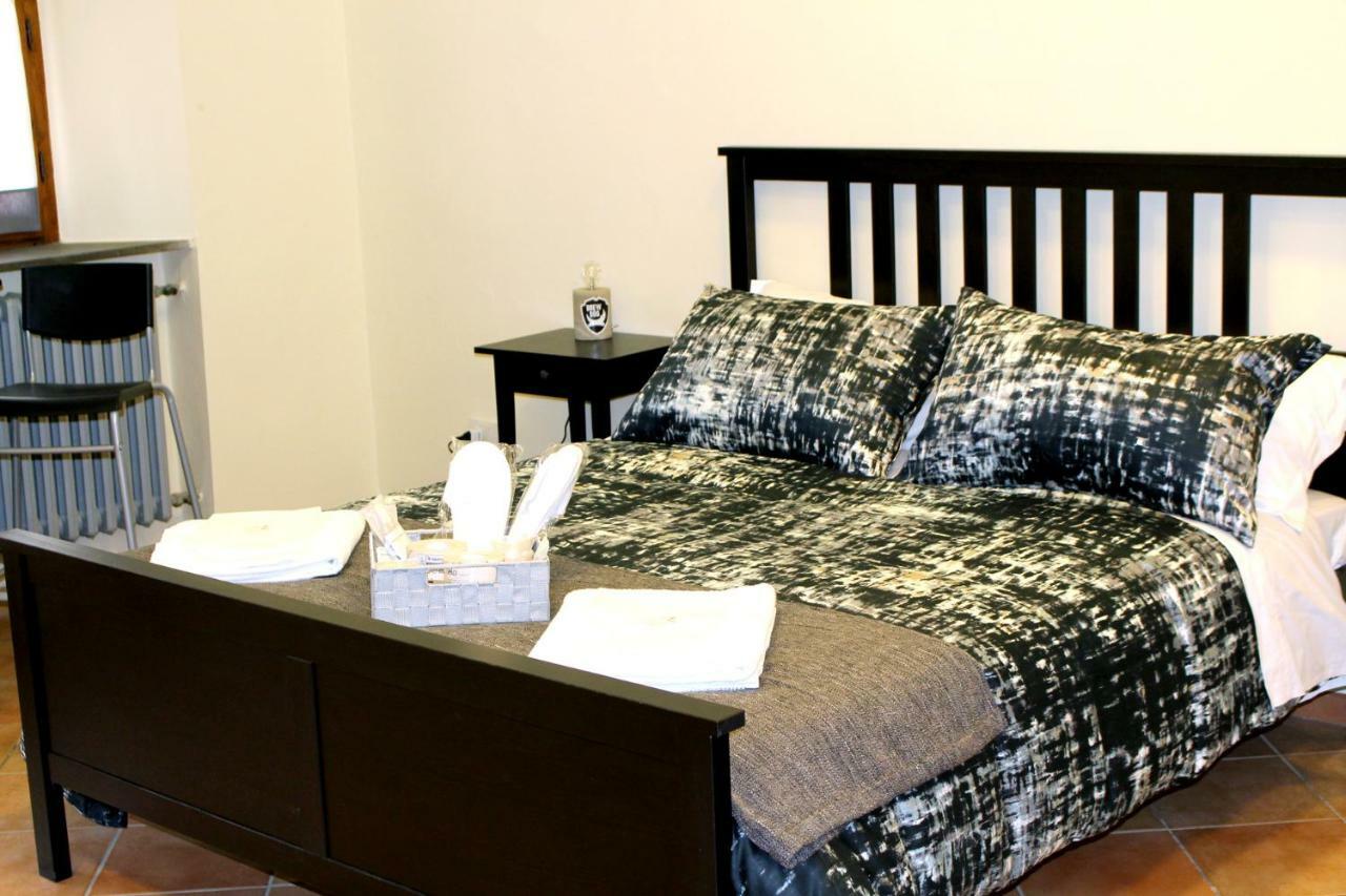 Gasthof La Sosta Navarra Bed&beer Gubbio